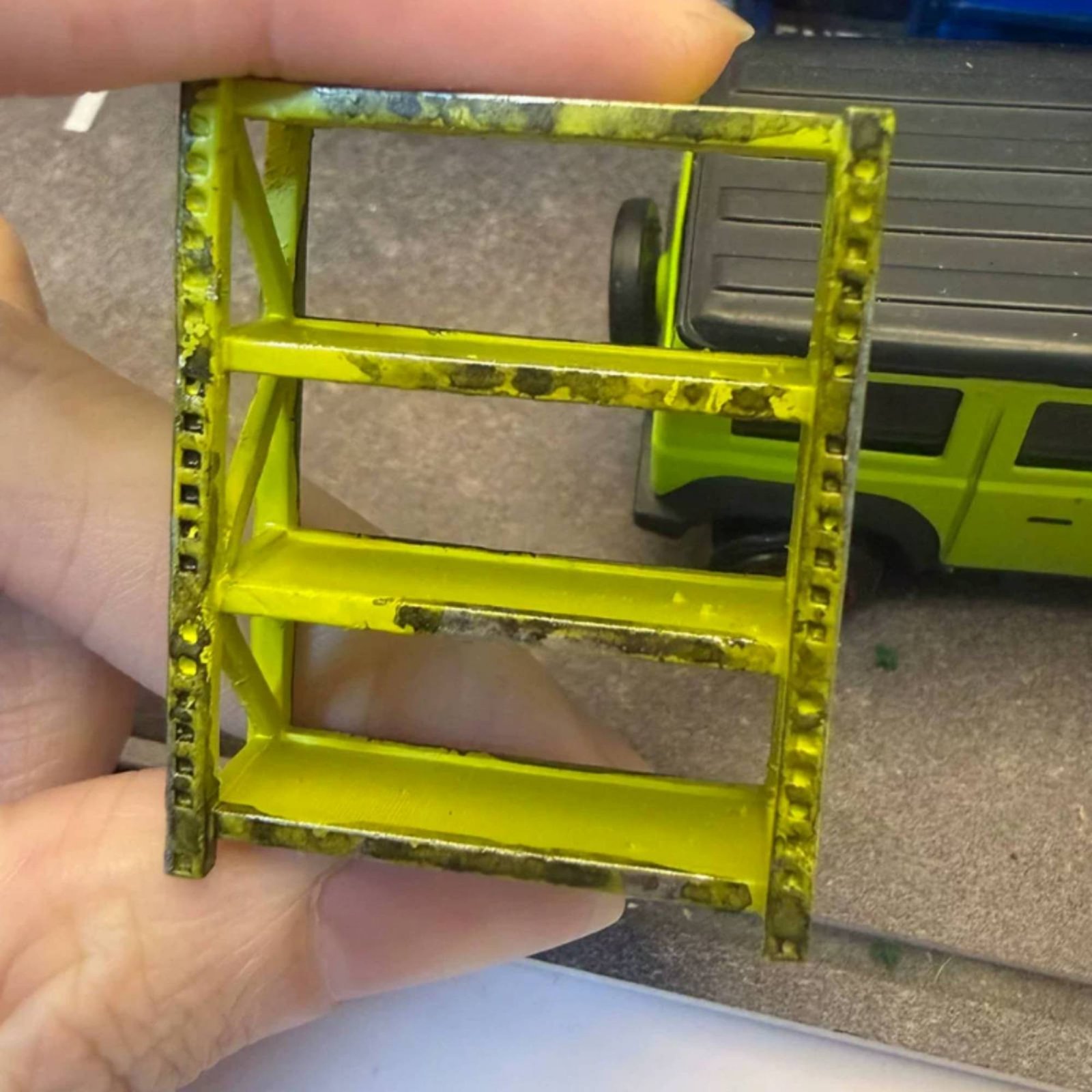 1/64 Garage Shelf Realistic De - огляд і ціна Auto Repair Shop In